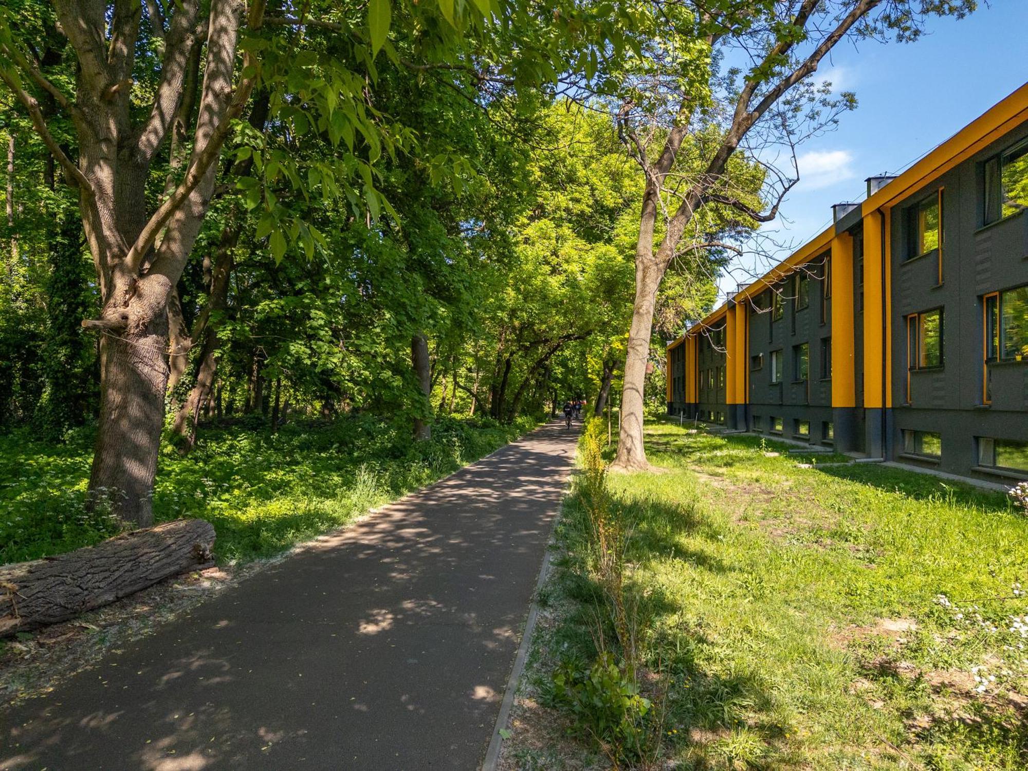 Apartament Fala Metro Sgh Klub Stodola Parking Parkview Fast Wifi Warszawa Eksteriør billede